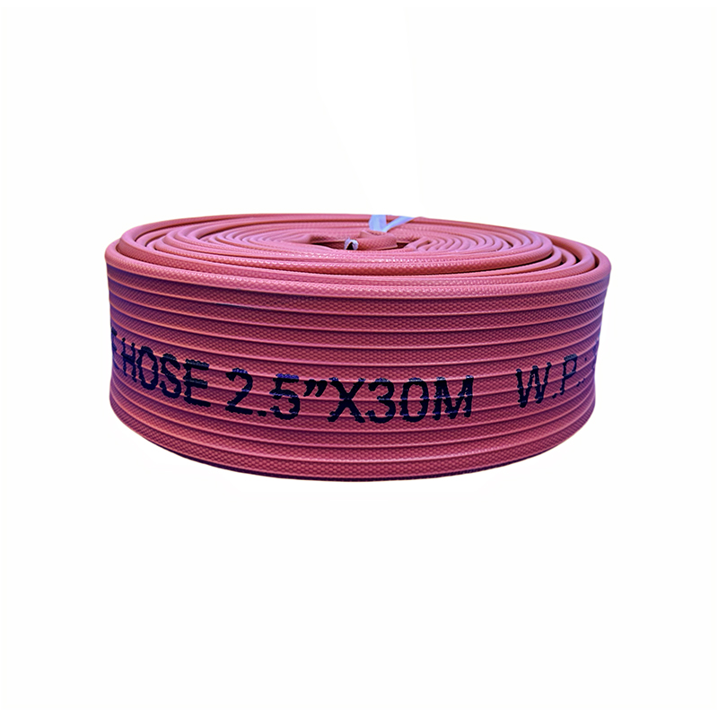 Плоский шланг из натурального каучука — атмосферостойкий и устойчивый к истиранию, для использования на открытом воздухе